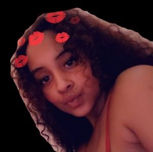 Meet your Posher, Hailey